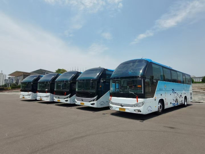 旅游大巴车队实拍·旅游大巴车队实拍·图68｜青岛包车非营运车能坐吗?出险拒赔风险