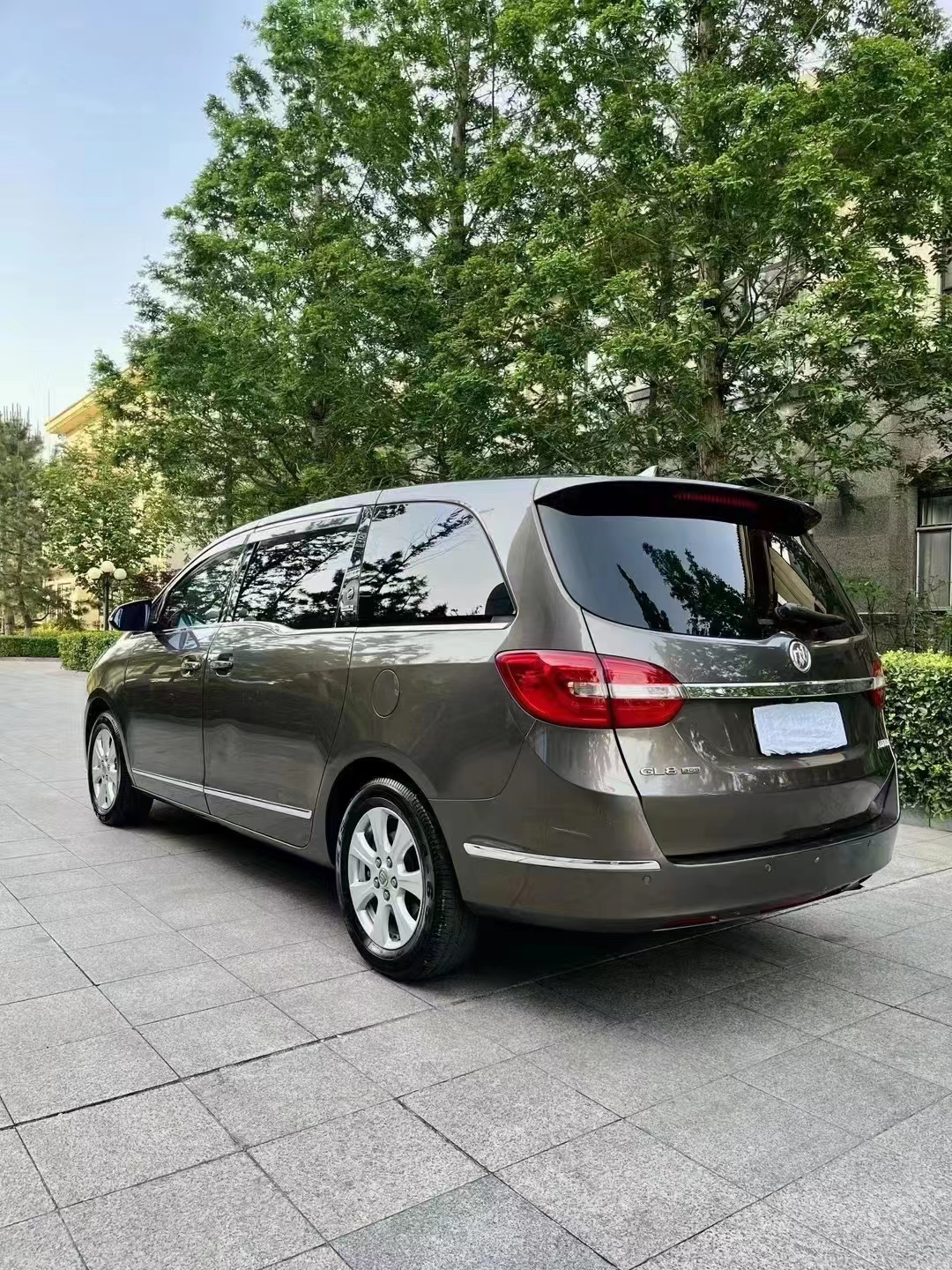 旅游大巴车队实拍·微信图片_20230531111435