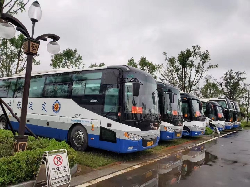 旅游大巴车队实拍·旅游大巴车队实拍·青岛10